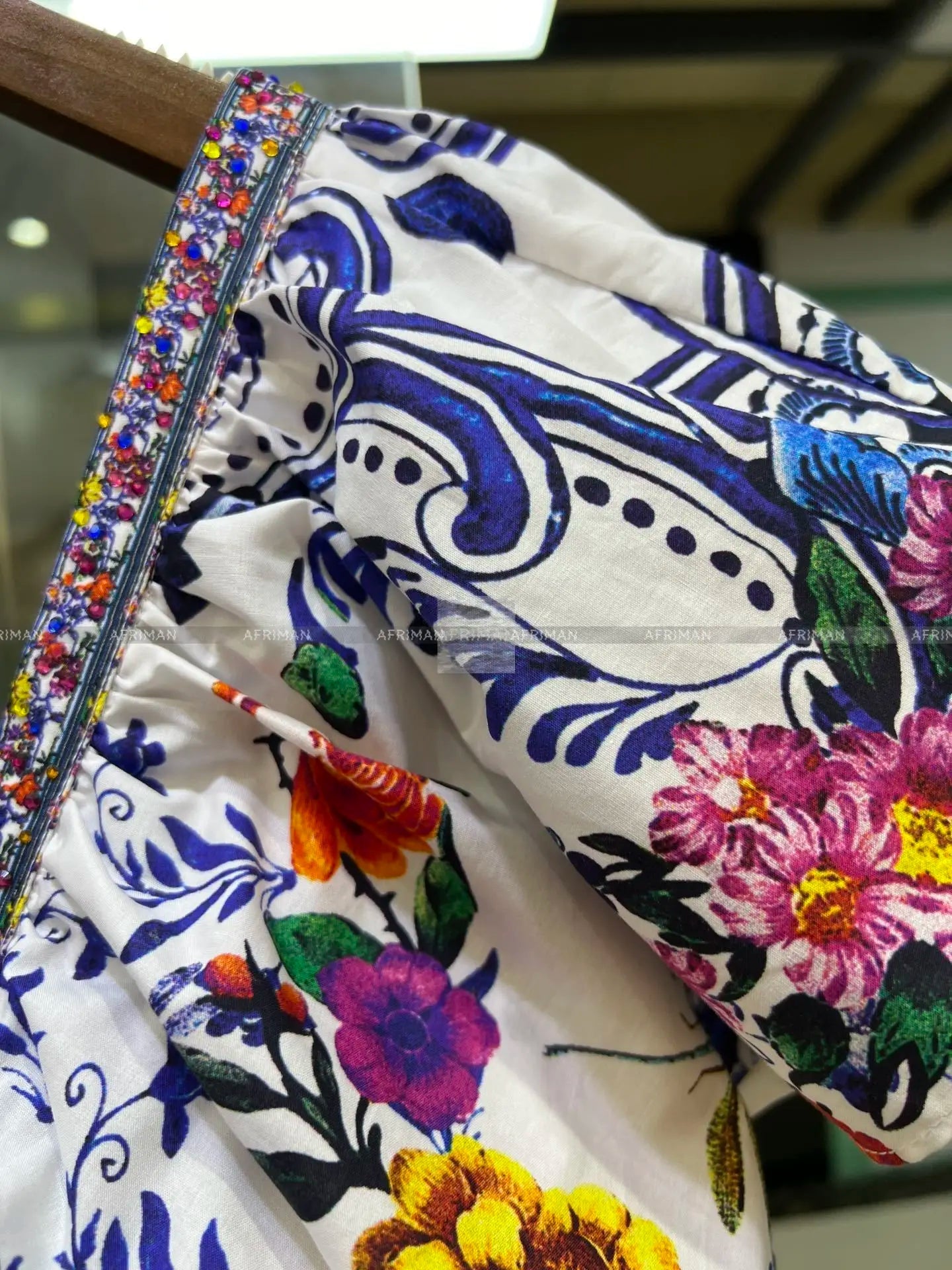 Women V Neck Crystal Beaded Flying Sleeve Retro Flower Print Elastic